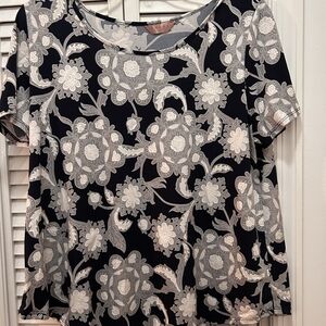 Amana Floral Patterned Women's Top